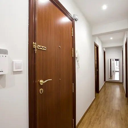 Spacious Near Casco Viejo דירה *